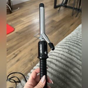 Curling iron, 2 curling wands & a 3 barrel curler